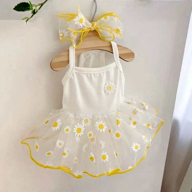Luxury Dog Clothes Dog Sunflower Dress Summer Dog Costumes Pet Bow Lace Dog Skirt Chihuahua Bichon Kitten Apparel Puppy Clothing